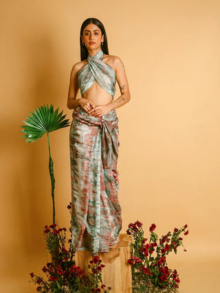 Dina Sari