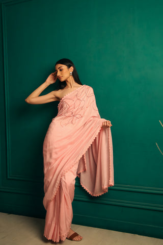 Yasmine Sari